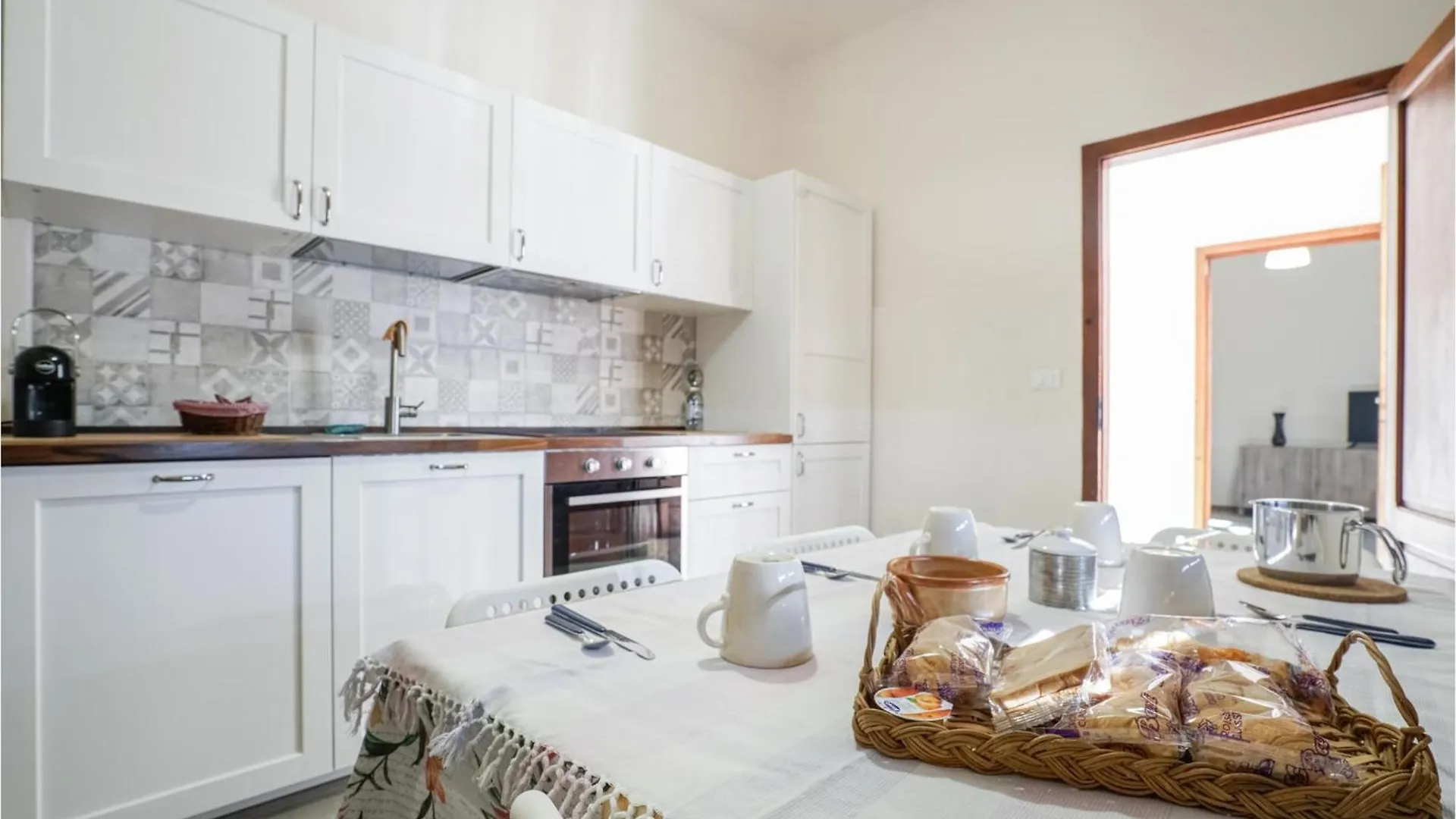 Amazing Home In Ponte Buggianese With Kitchen Italy